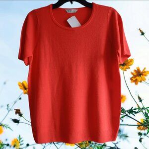 14🧡Vibrant orange knit top short sleeves